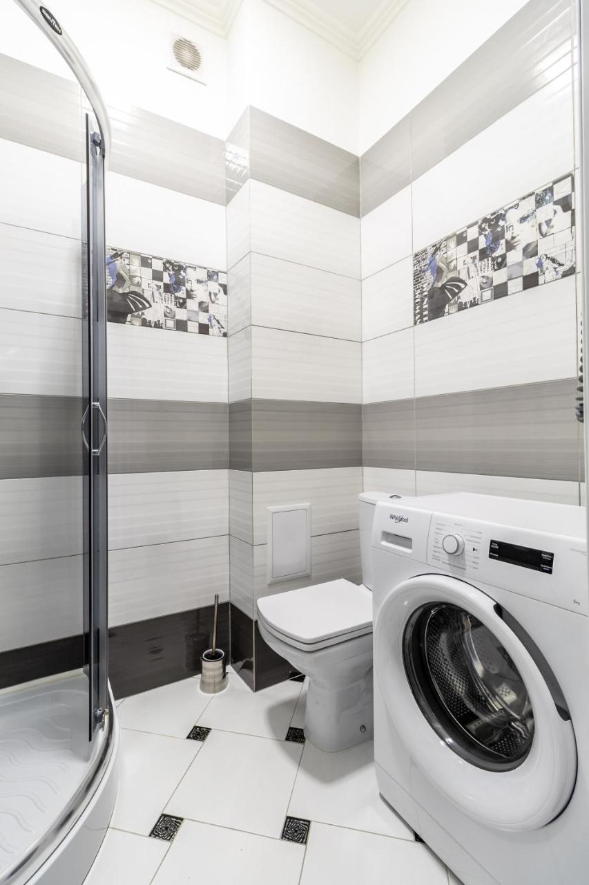 Inshiapartments On Liberty Avenue Leopoli Esterno foto